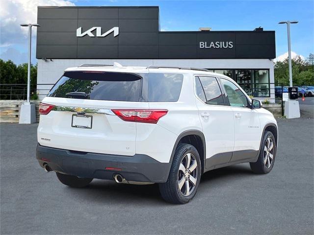 used 2020 Chevrolet Traverse car, priced at $25,347