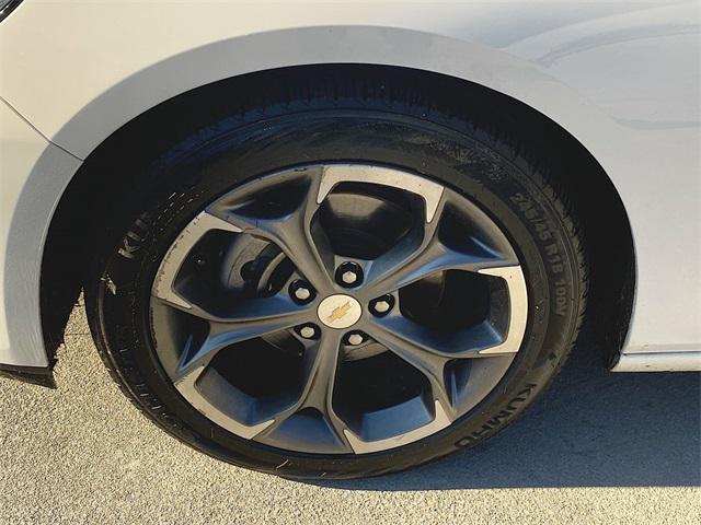 used 2024 Chevrolet Malibu car, priced at $17,585