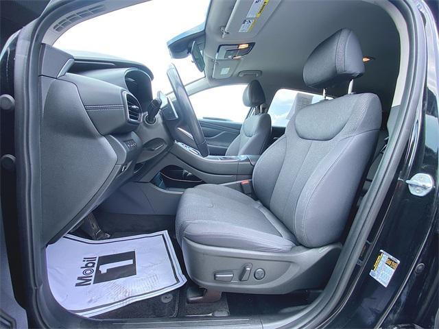 used 2023 Hyundai Santa Fe car, priced at $22,998