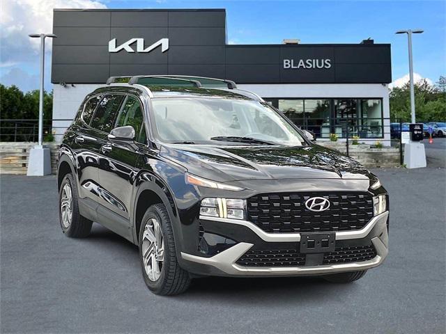 used 2023 Hyundai Santa Fe car, priced at $22,998