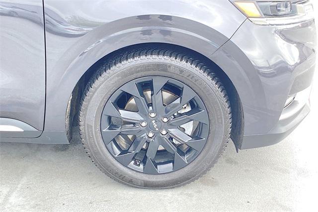 used 2023 Kia Carnival car, priced at $38,198