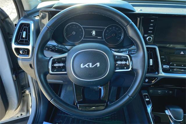 used 2022 Kia Sorento car, priced at $30,312