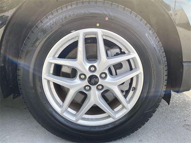 used 2024 Ford Edge car, priced at $21,398