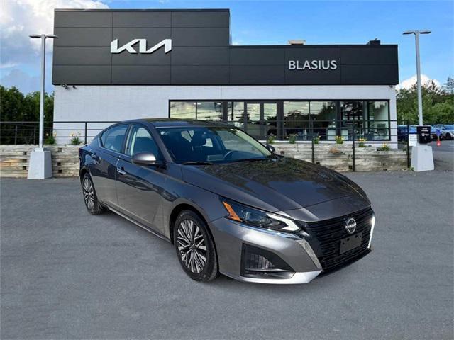 used 2023 Nissan Altima car, priced at $15,956