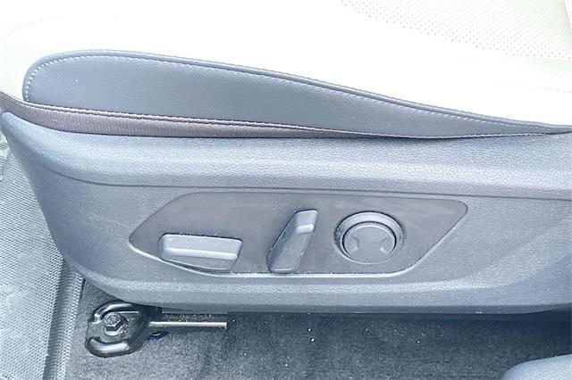used 2023 Kia Sportage Hybrid car, priced at $29,557