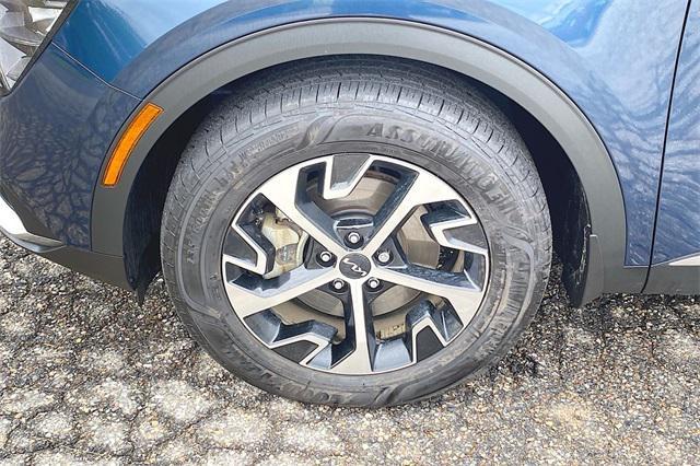 used 2023 Kia Sportage Hybrid car, priced at $29,557
