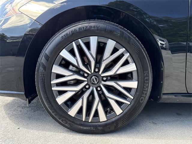 used 2024 Nissan Altima car, priced at $17,458