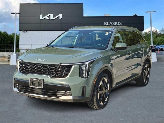 used 2025 Kia Sorento Plug-In Hybrid car, priced at $38,998