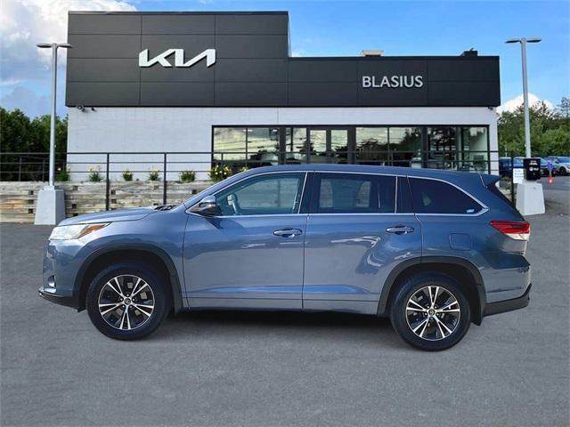 used 2018 Toyota Highlander car, priced at $23,049