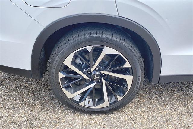 used 2023 Mitsubishi Outlander PHEV car, priced at $26,899