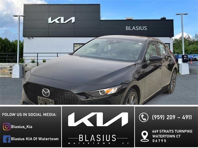 used 2022 Mazda Mazda3 car, priced at $19,398