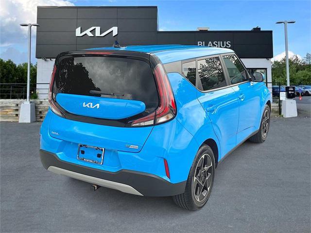 used 2023 Kia Soul car, priced at $19,461