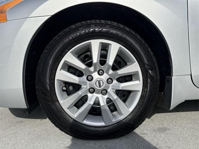 used 2015 Nissan Altima car, priced at $9,989