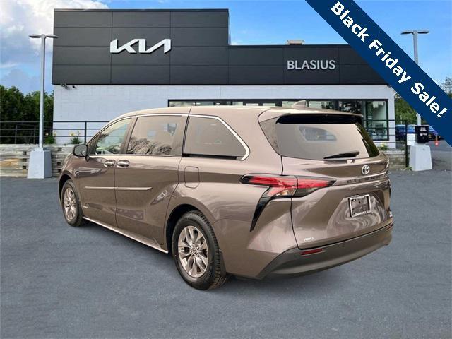 used 2021 Toyota Sienna car, priced at $40,998