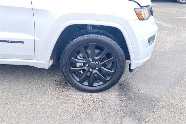 used 2021 Jeep Grand Cherokee car, priced at $29,060