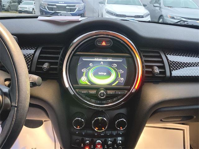 used 2018 MINI Hardtop car, priced at $17,398