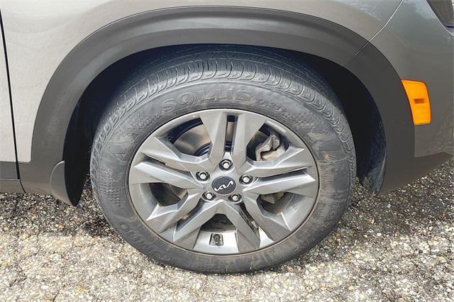 used 2023 Kia Seltos car, priced at $20,896