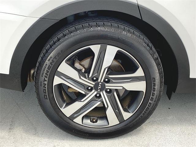 used 2023 Kia Sorento Plug-In Hybrid car, priced at $37,961