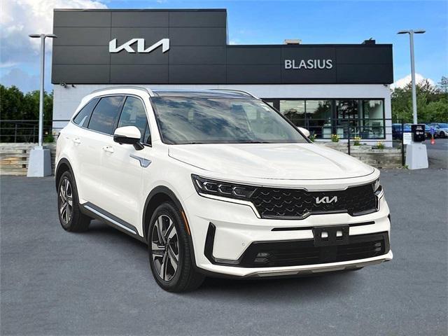 used 2023 Kia Sorento Plug-In Hybrid car, priced at $37,961