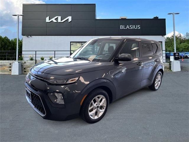 used 2022 Kia Soul car, priced at $15,498