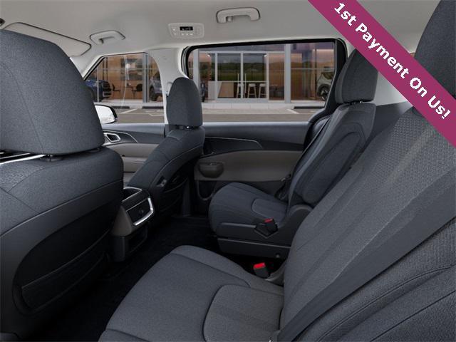 new 2025 Kia Carnival car, priced at $37,500