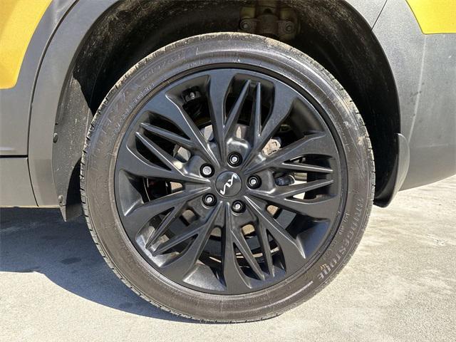 used 2023 Kia Seltos car, priced at $21,389