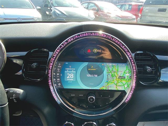 used 2022 MINI Hardtop car, priced at $19,629