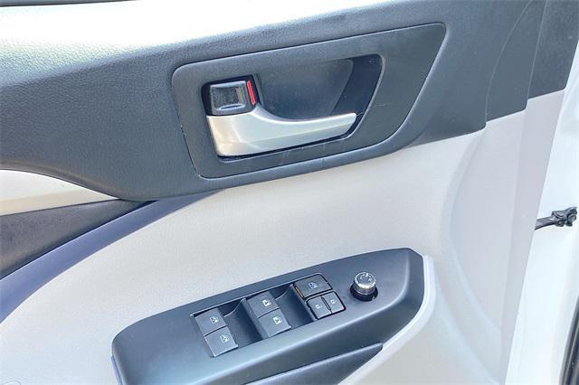 used 2019 Toyota Highlander car, priced at $22,754