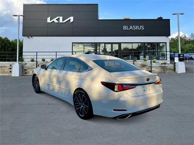 used 2022 Lexus ES 350 car, priced at $34,779