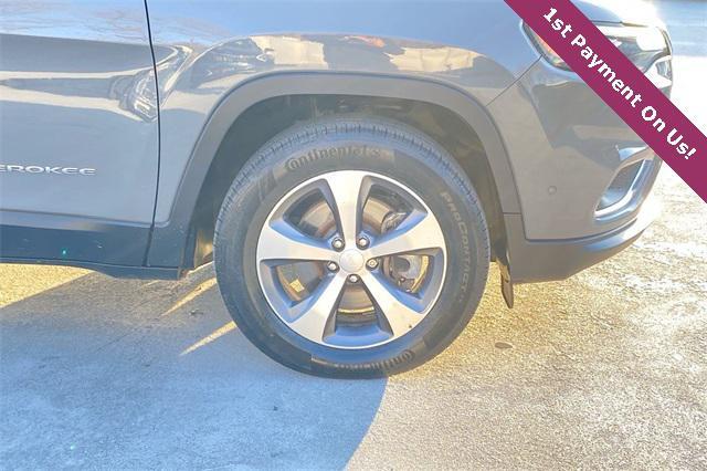 used 2021 Jeep Cherokee car, priced at $23,477