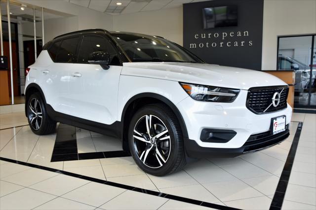 used 2022 Volvo XC40 car, priced at $27,990