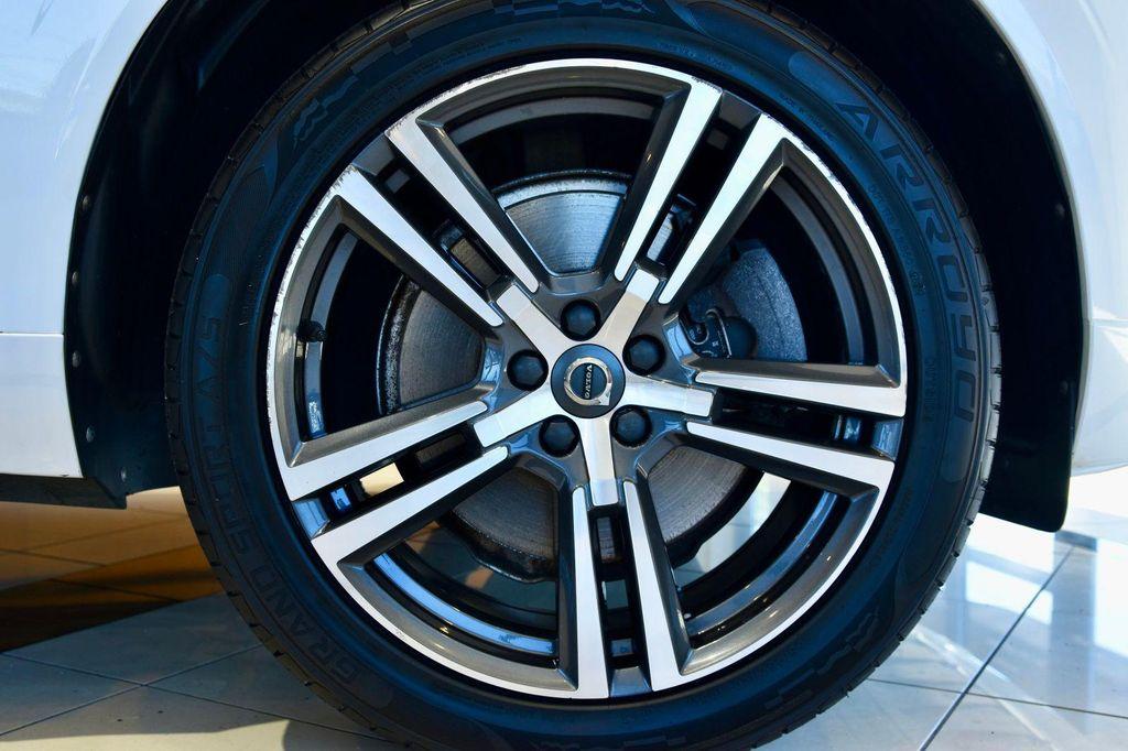 used 2021 Volvo XC60 car, priced at $26,990
