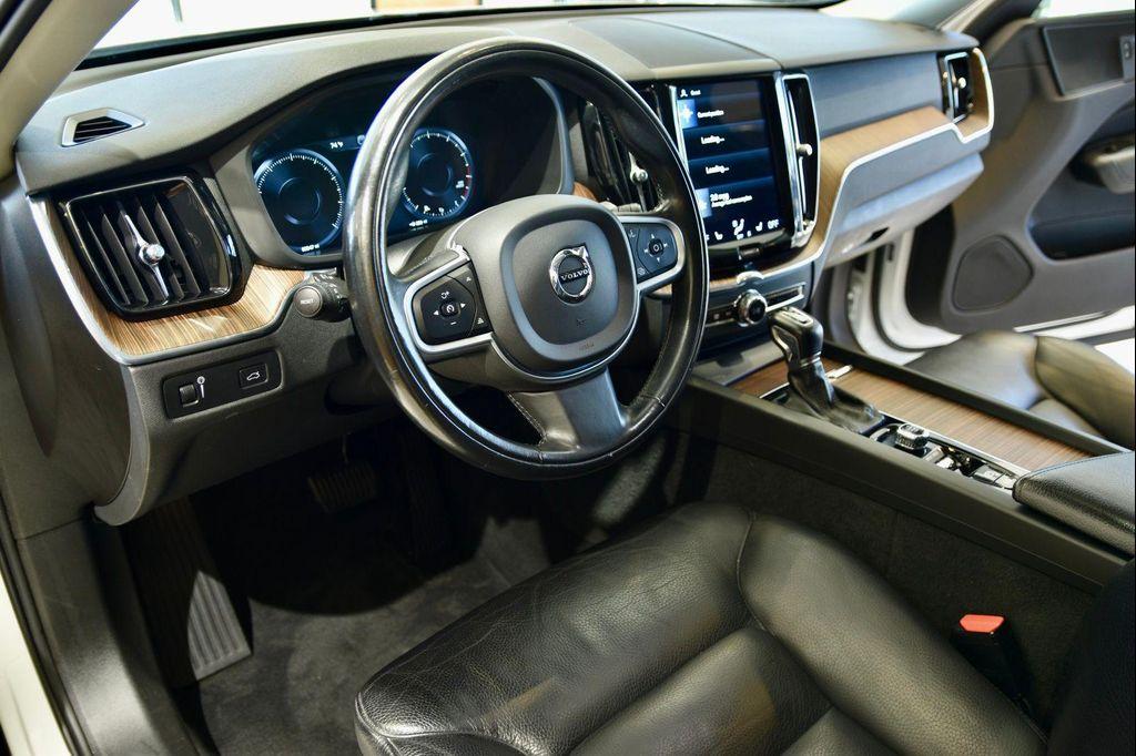 used 2021 Volvo XC60 car, priced at $26,990