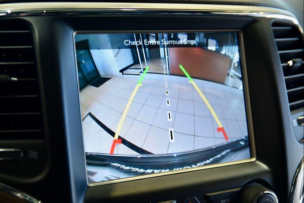 used 2014 Jeep Grand Cherokee car, priced at $11,990