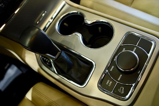 used 2021 Jeep Grand Cherokee car, priced at $25,990