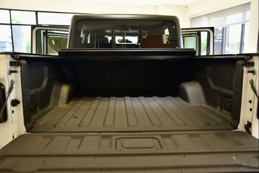 used 2021 Jeep Gladiator car, priced at $33,990