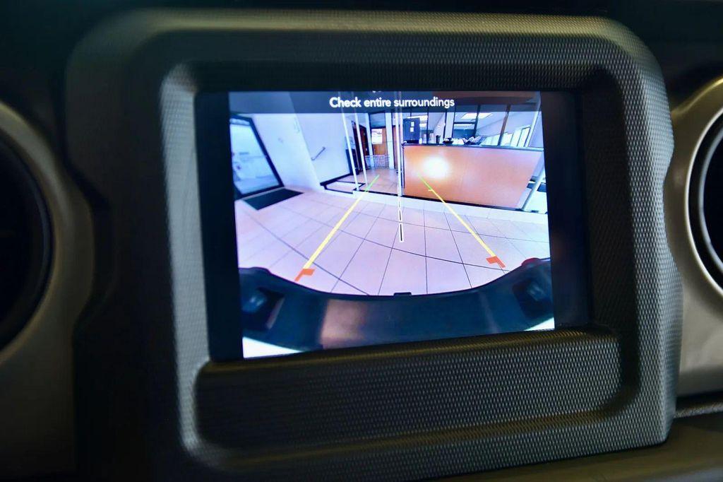 used 2021 Jeep Gladiator car, priced at $33,990