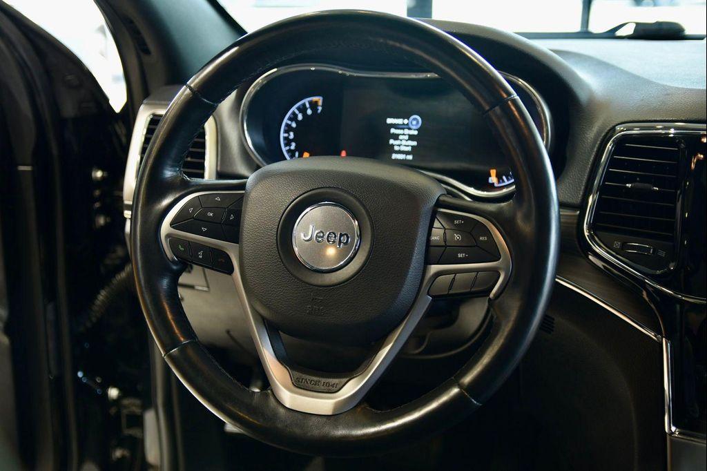 used 2021 Jeep Grand Cherokee car, priced at $29,990
