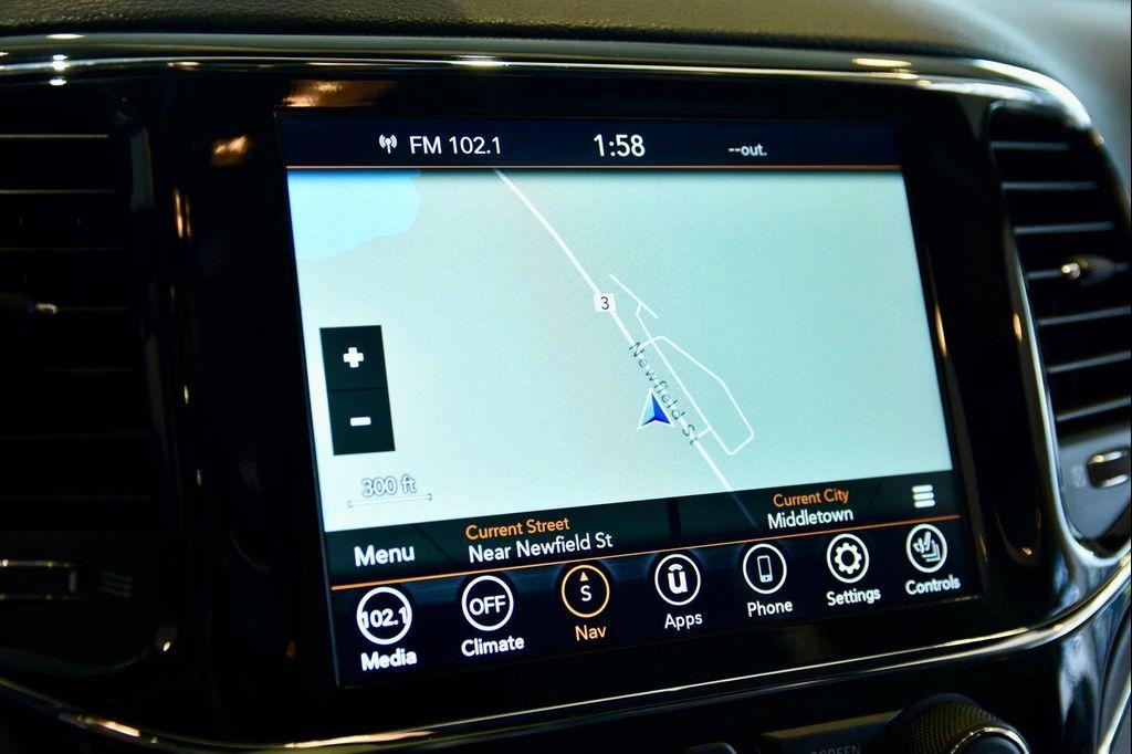 used 2021 Jeep Grand Cherokee car, priced at $29,990