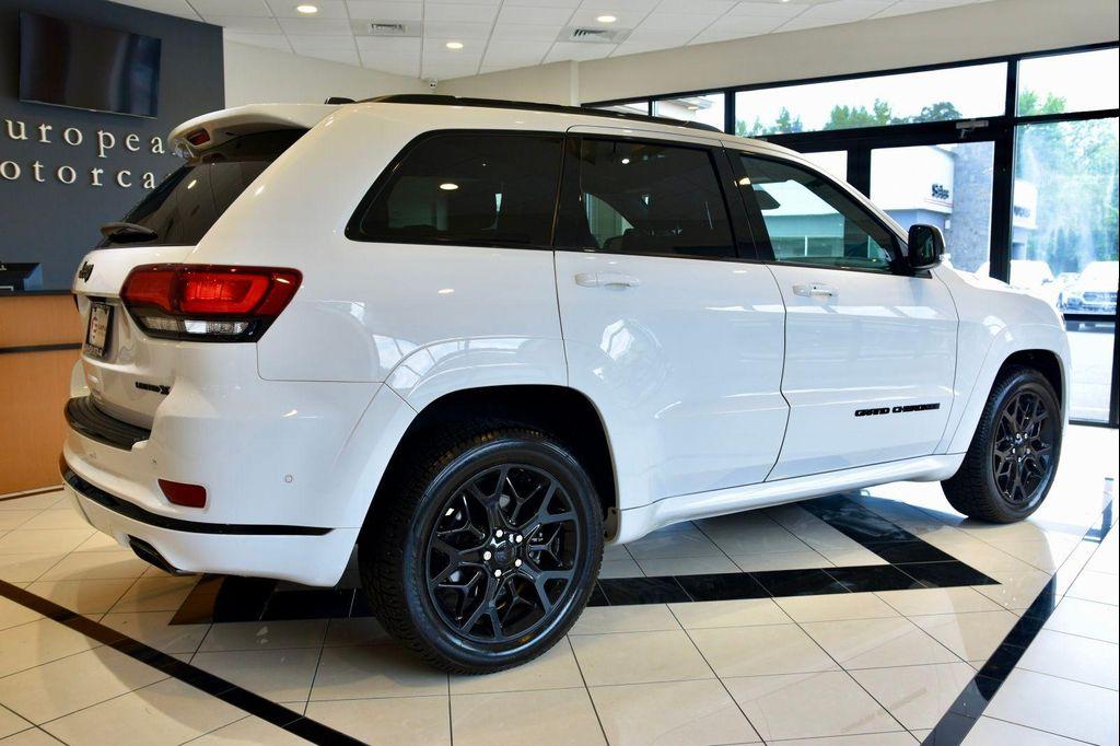 used 2021 Jeep Grand Cherokee car, priced at $29,990