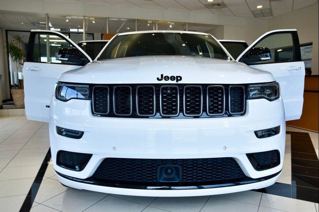 used 2021 Jeep Grand Cherokee car, priced at $29,990