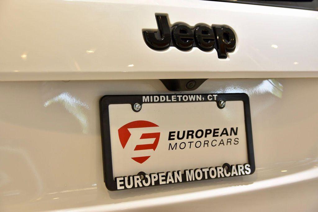 used 2021 Jeep Grand Cherokee car, priced at $29,990
