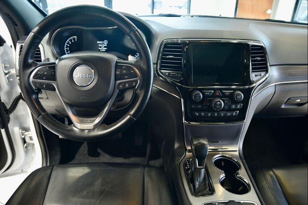 used 2021 Jeep Grand Cherokee car, priced at $29,990