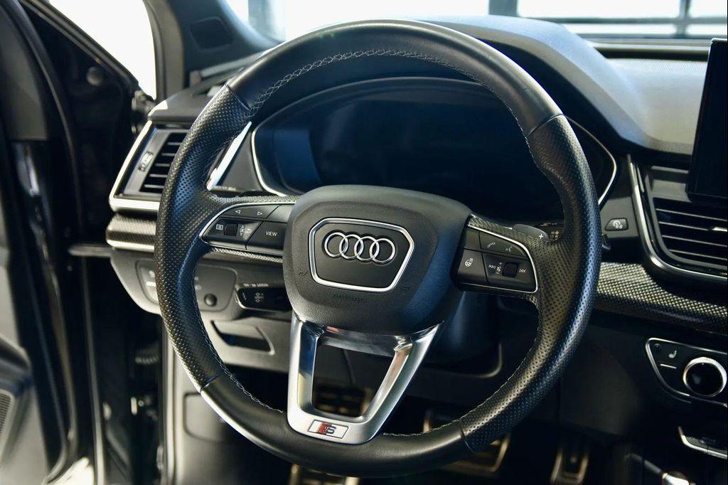 used 2022 Audi SQ5 car, priced at $37,990