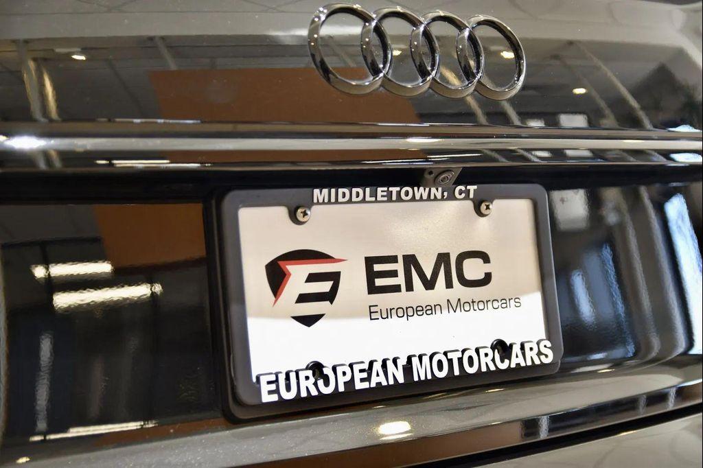 used 2022 Audi SQ5 car, priced at $37,990