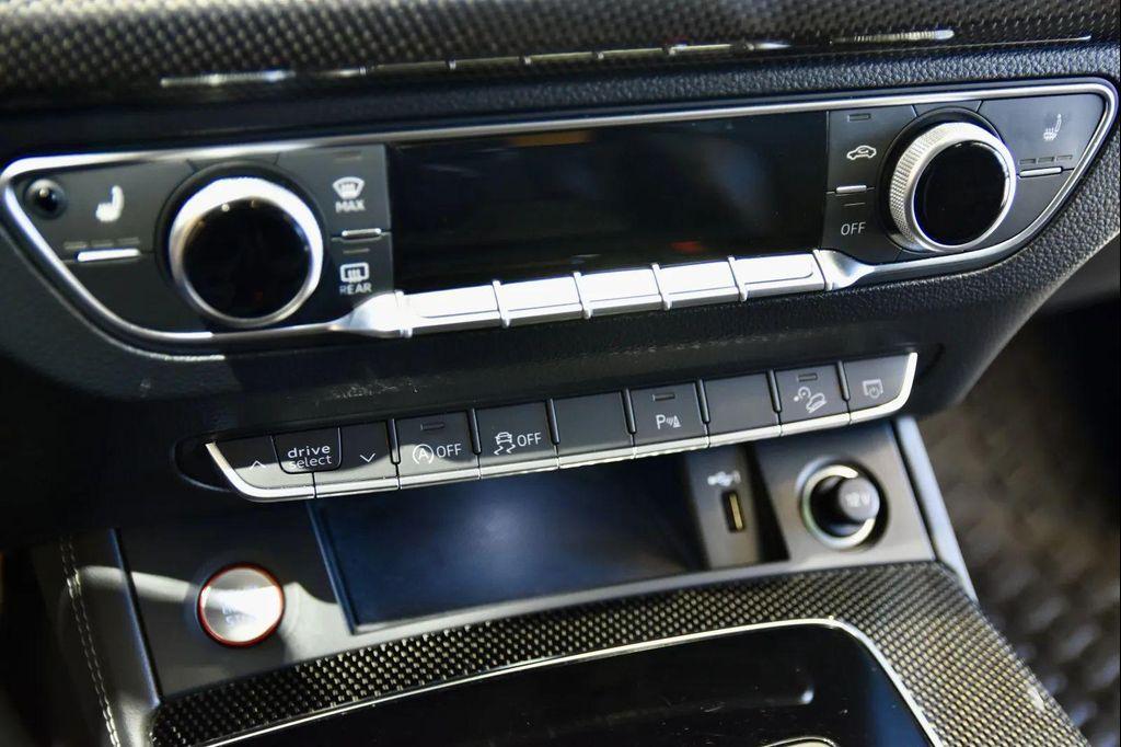 used 2022 Audi SQ5 car, priced at $37,990