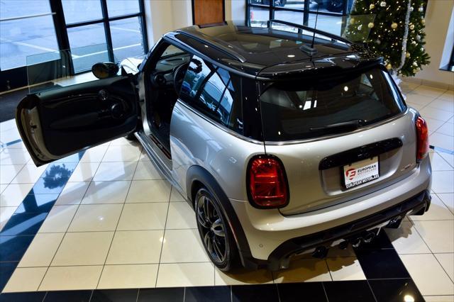 used 2023 MINI Hardtop car, priced at $33,990