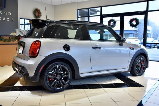 used 2023 MINI Hardtop car, priced at $33,990