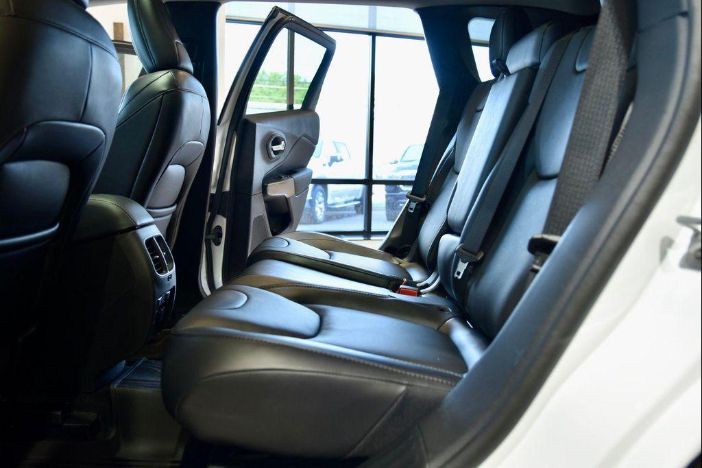 used 2021 Jeep Cherokee car, priced at $23,990
