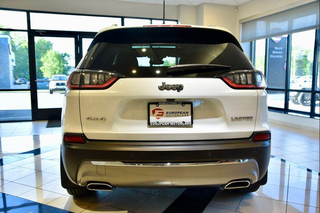 used 2021 Jeep Cherokee car, priced at $23,990